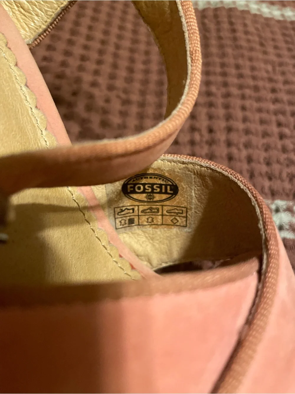 Fossil platform sandals